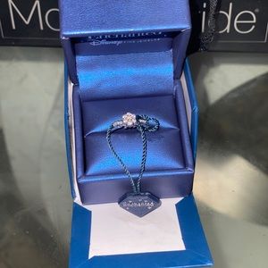 Disney enchanted diamond ring 1/4 cttw 10k WG